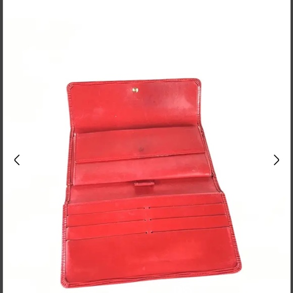 Louis Vuitton Red Women's Clutch - Picture 2 of 3